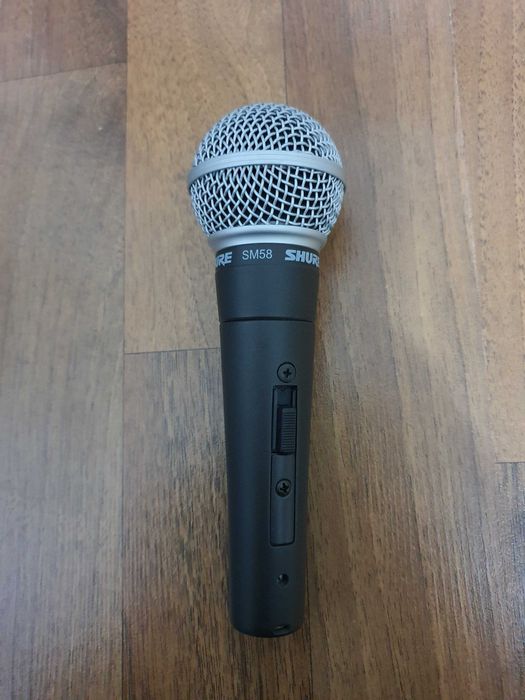 Microfon Shure SM58
