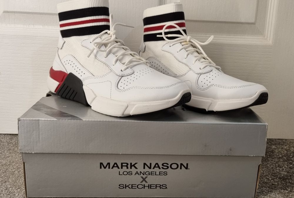 Skechers - Pantofi sport barbati mid- high nr 42