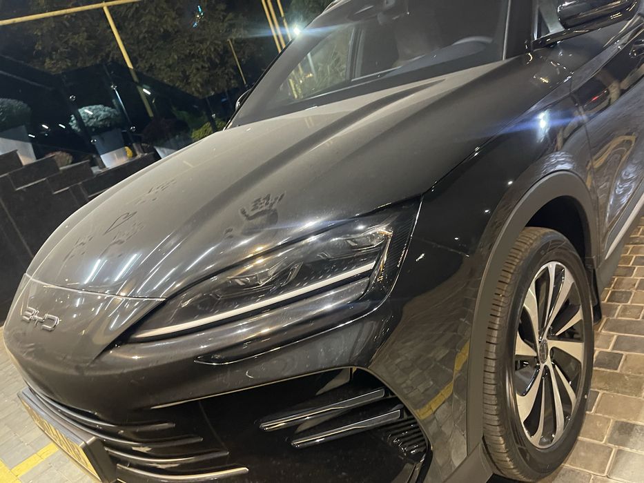 BYD   Чимпон гибрить  Янги 2025 ел