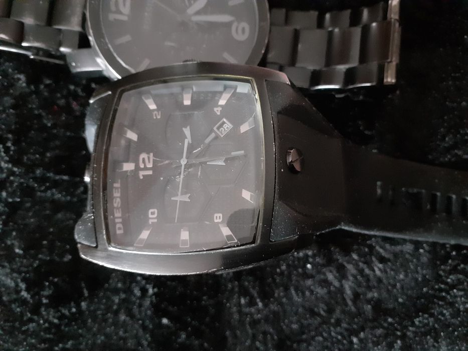 Ceasuri FOSSIL și Diesel