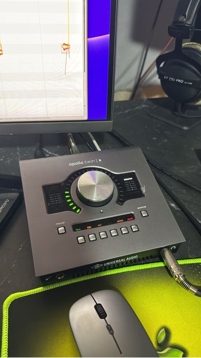 Продам APOLLO TWIN X состояние как новая. Есть аккаунт и плагиный UAD