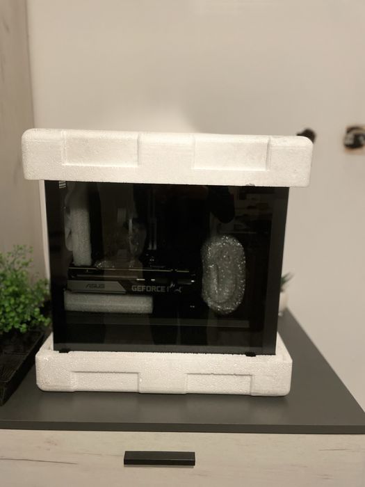 Геймърски Компютър I5-10400 Geforce RTX (ASUS) 3060ti DDR4 16gb ram