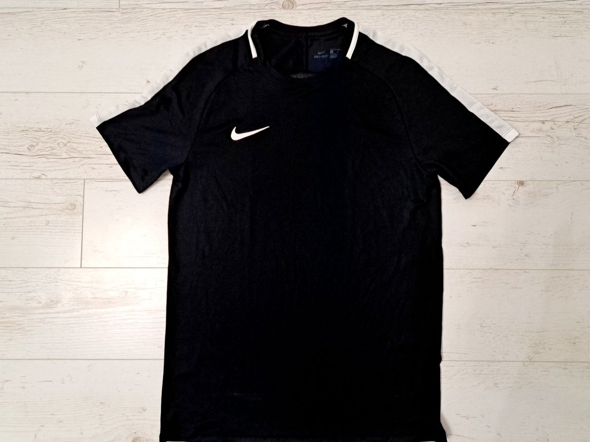 Nike Dry Fit-Ориг. Тениска