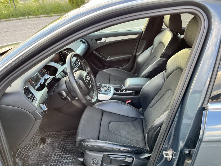 Vand Audi A4B8 Avant S line 2011