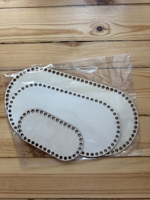 Основа за плетене на панер