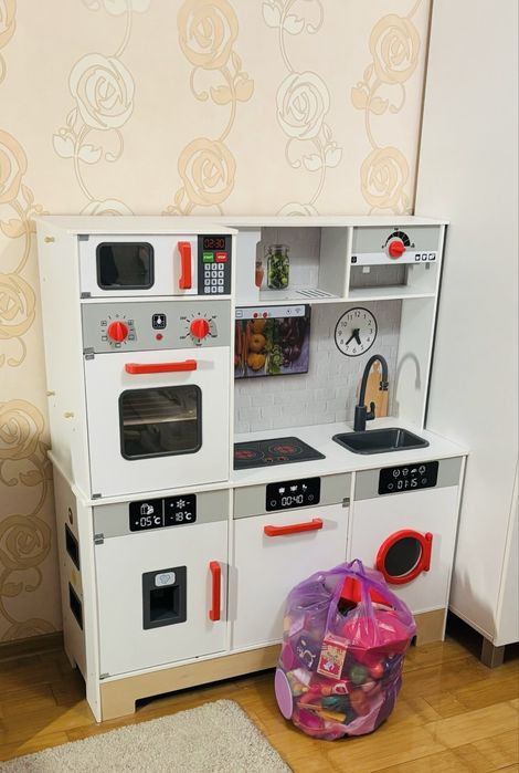 Bucatarie copii perfecta stare