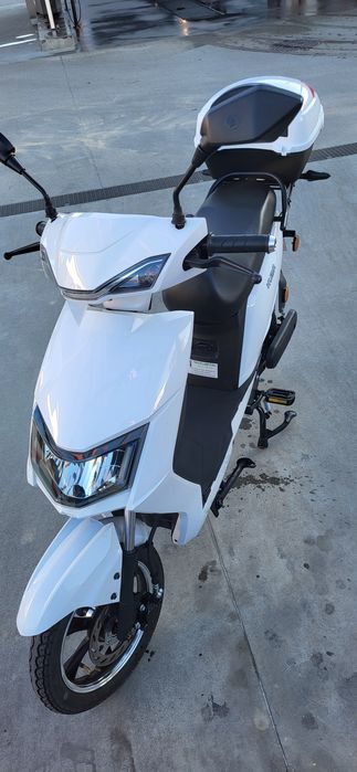 Se vinde Scuter Electric KUBA