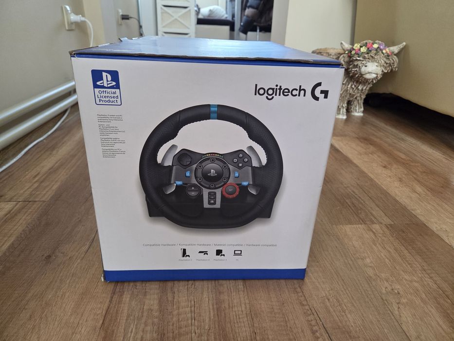 Чисто нов волан Logitech G29 Driving Force – за PlayStation и PC
