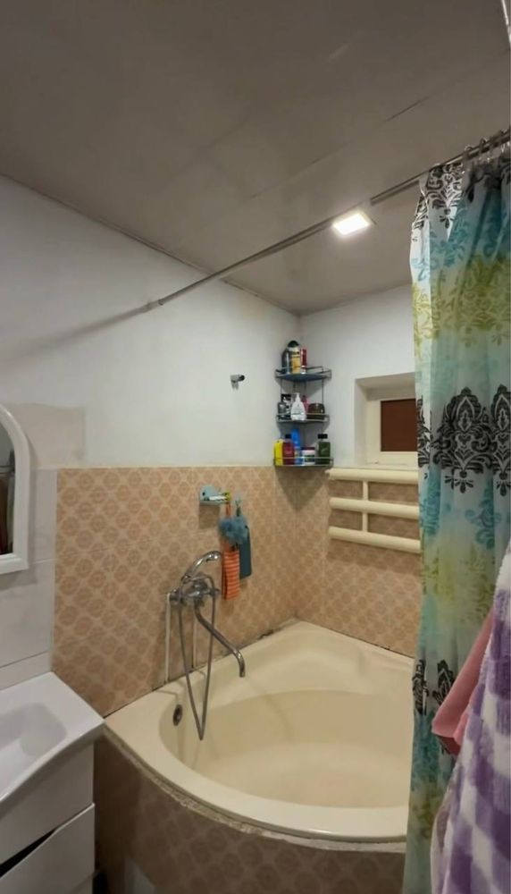 Продаётся участок в АЗАДБАШЕ