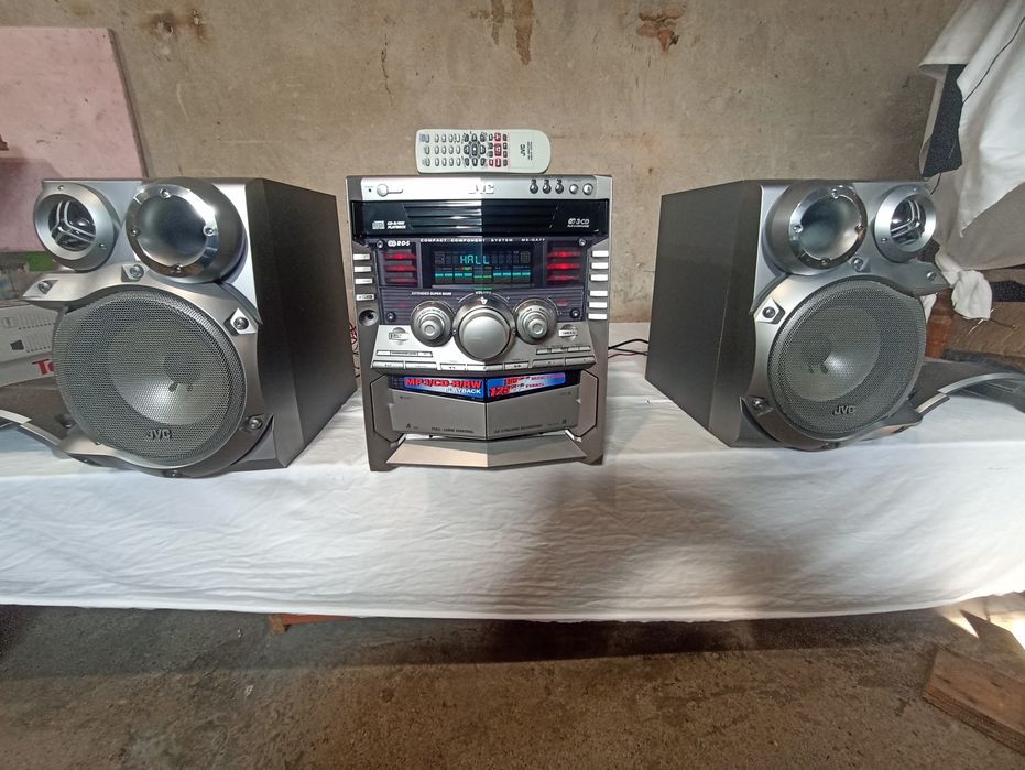 Лот Стерео системи Sony JVC