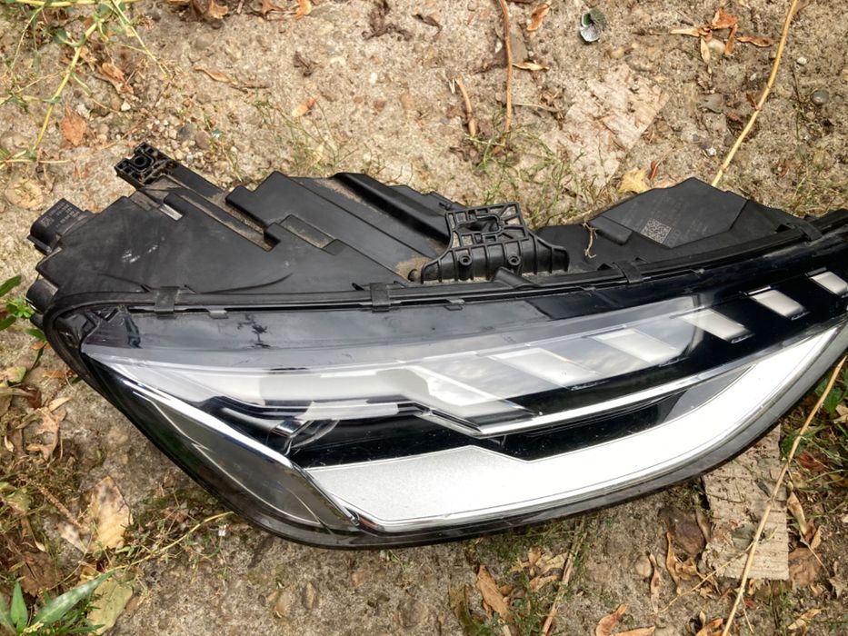 Far Audi A4 B9 8W facelift 2020 - 2023 far dreapta A 4 8w B 9