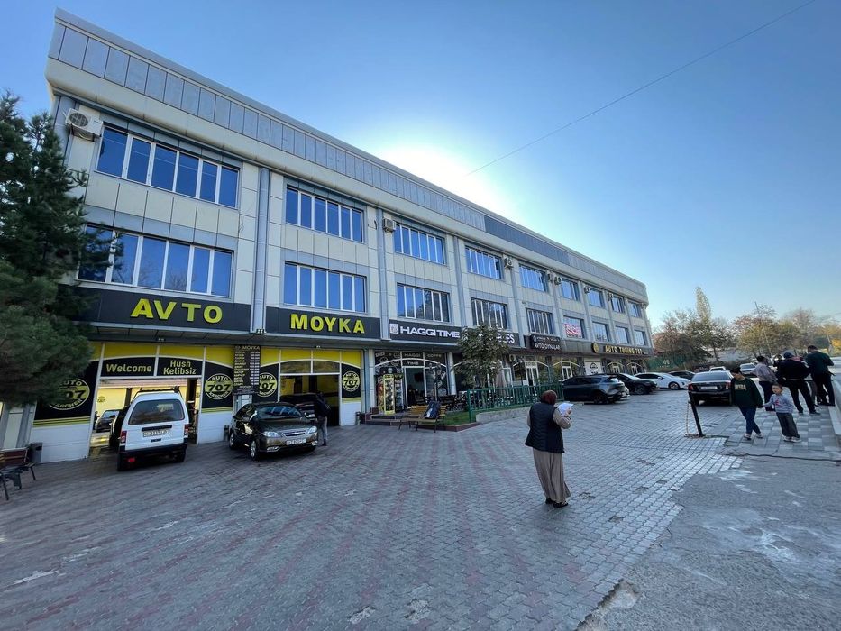 Аренда 1000 кв 2 этаж первая линия метро рядом Юнусабад