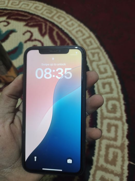 iPhone 11 ideal holatda