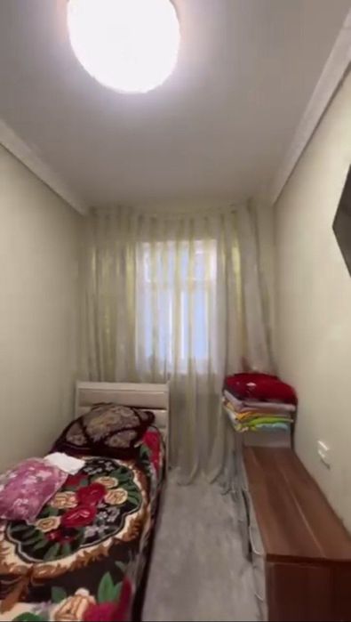 Шайханатурский район Гулзор.  3/5/9. Срочно продается квартира