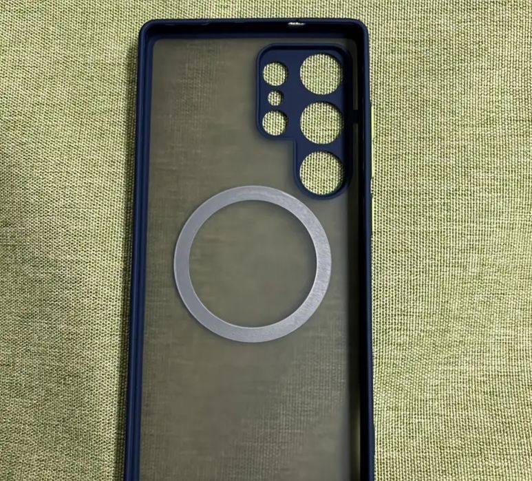 Huse pentru iPhone 15 Pro Max ,iPhone 16 Pro Max si galaxy s25 ultra .