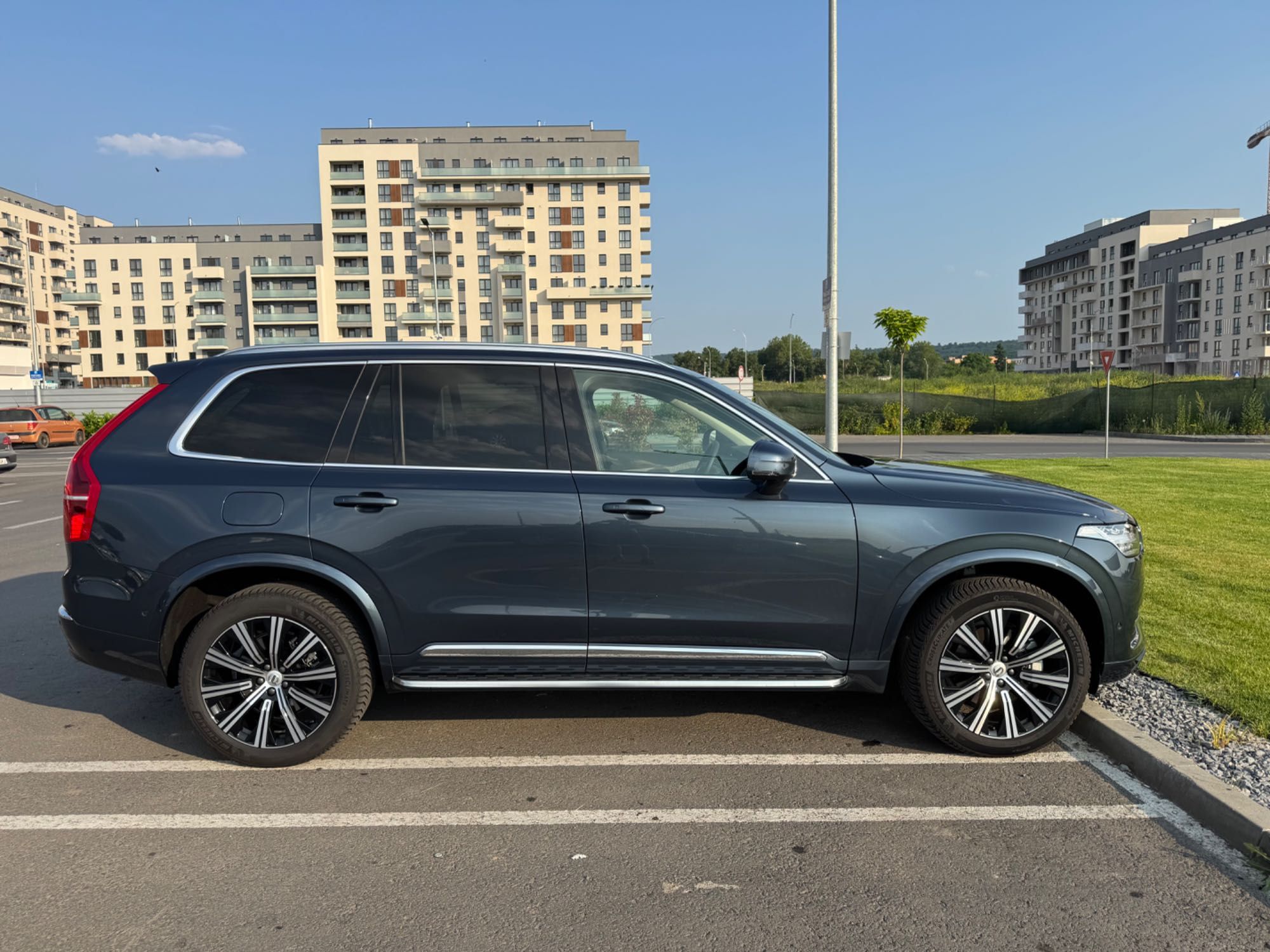 Volvo XC 90 B5 MHEV AWD 7 locuri Ultimate Bright TVA deductibil
