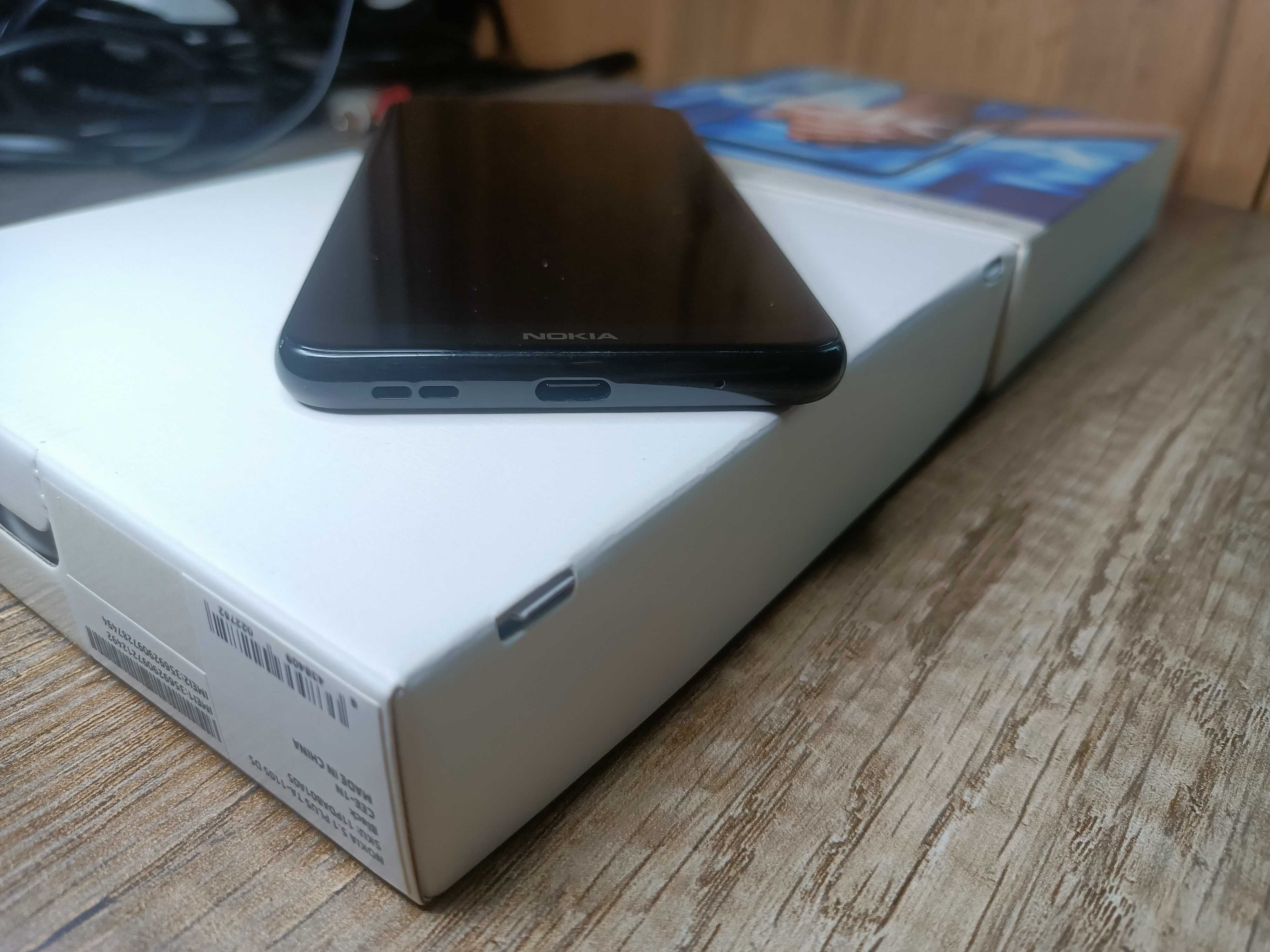 Смартфон Nokia 5.1 Plus, черен