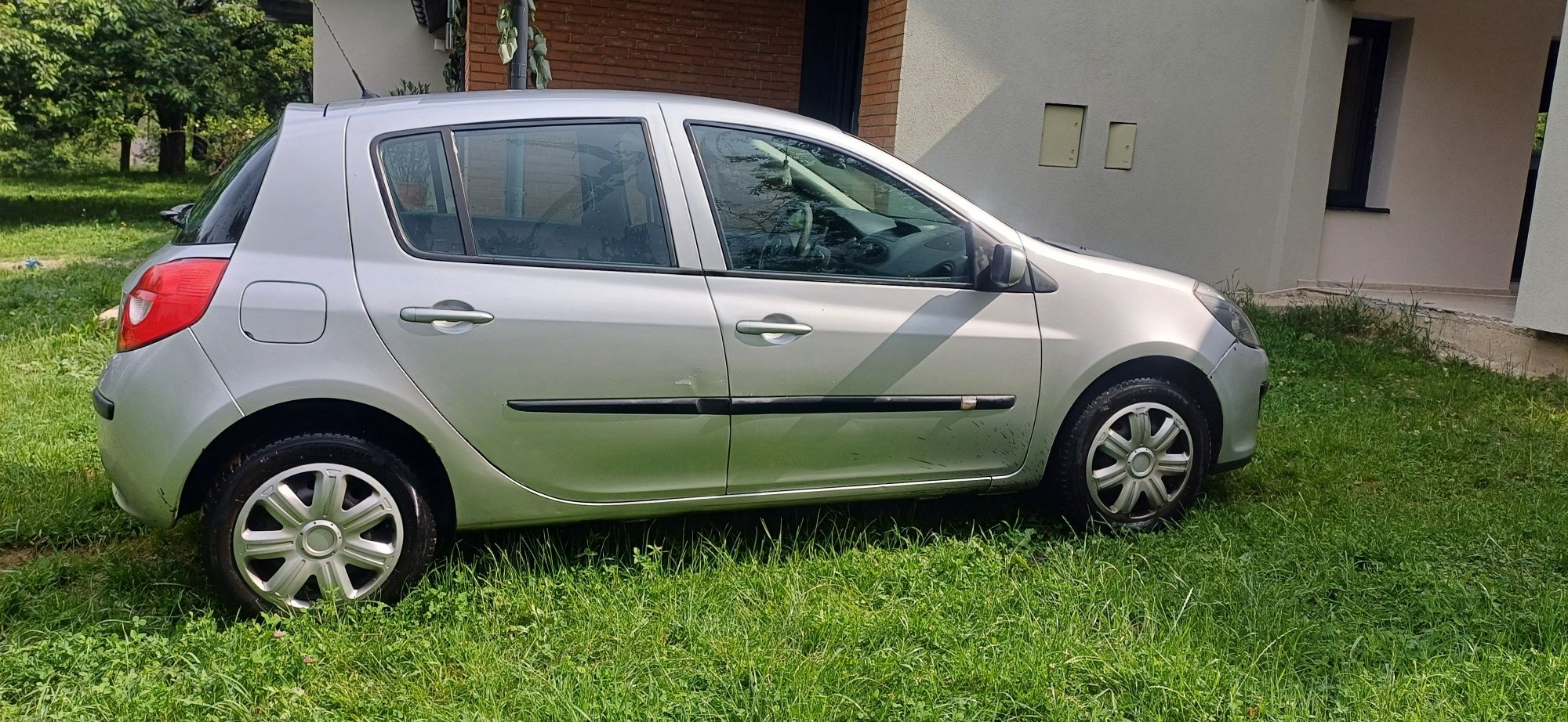 Renault clio 3 2009