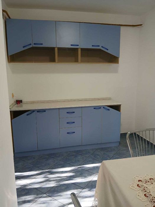 Apartament cu 3 camere, Etaj 1, Zona Industriala, Tecuci