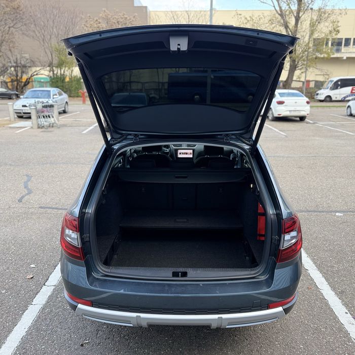 Skoda Octavia Scout 2.0 TDI 184 CP, 4x4, cutie automată DSG, an 2019