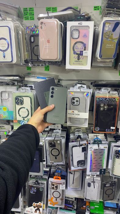 Samsung S23Plus/256 памяти