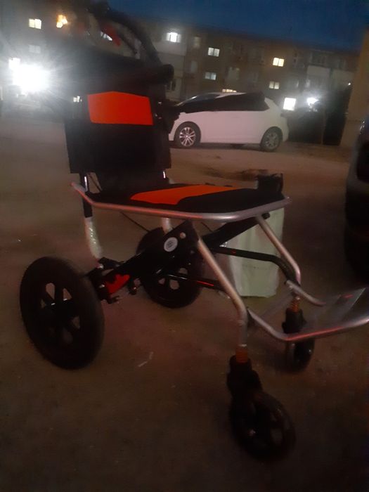 Инвалидная коляска