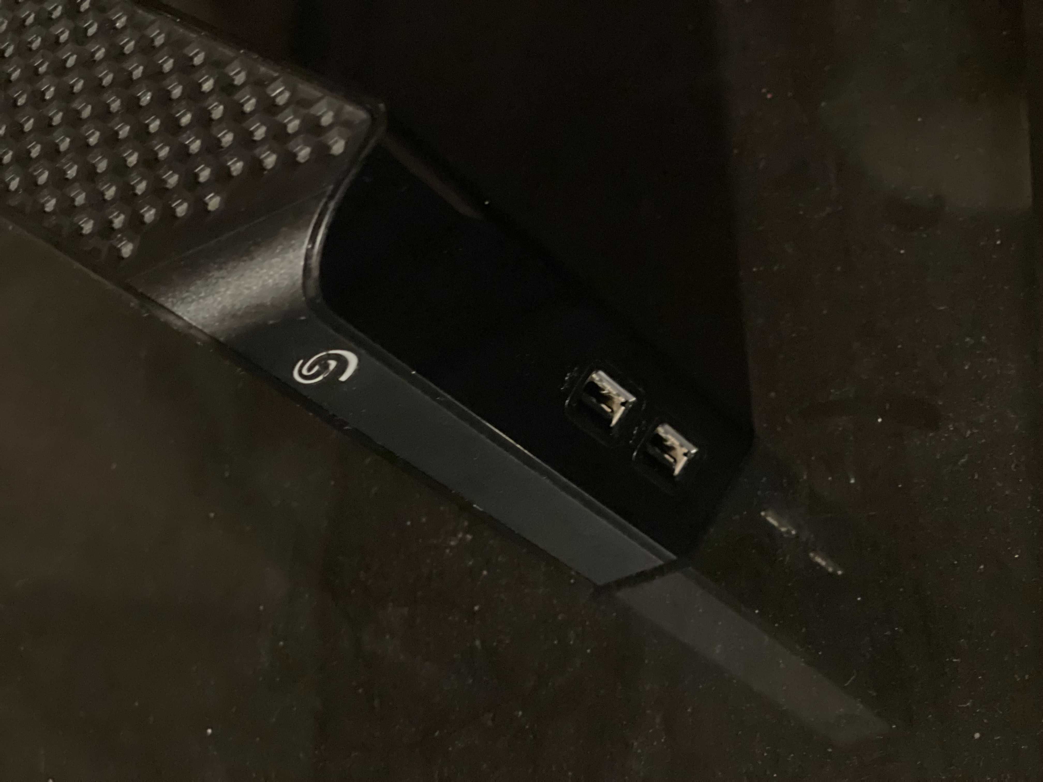 Външен хард диск Seagate Backup Plus HUB 8TB, USB 3.0, Черен