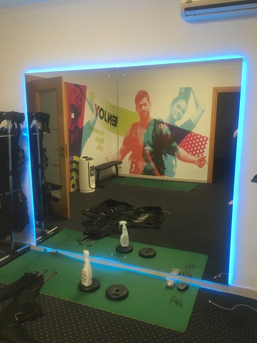 Vand echipament Just Fit  EMS cu tot cu accesorii