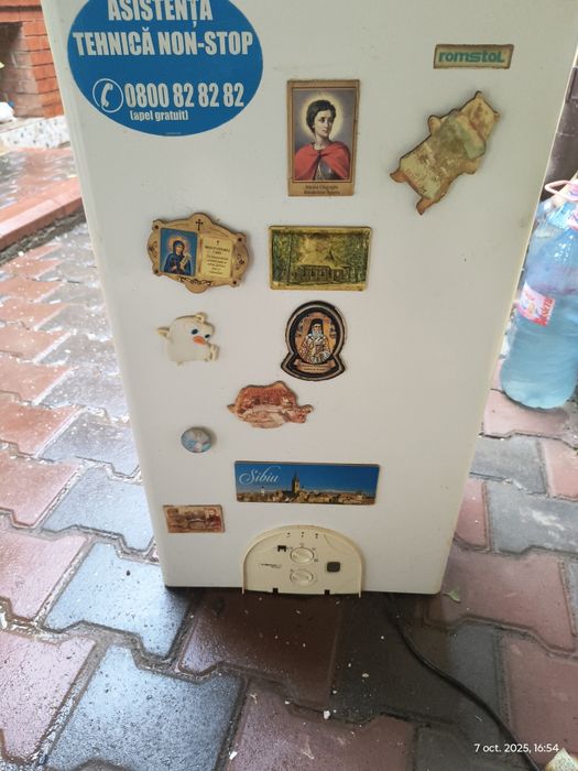 Vând centrala termica Romstal pentru piese