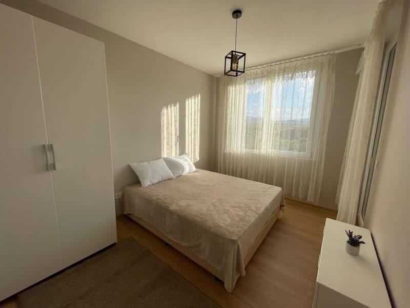 Дава се под наем Двустаен апартамент в София, Люлин 8 - 60 кв.м за 499 € - Снимка #1