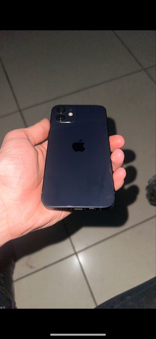 Продается iPhone 12