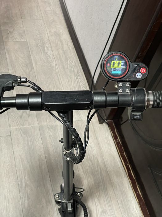 Электросамокат Kugoo M2