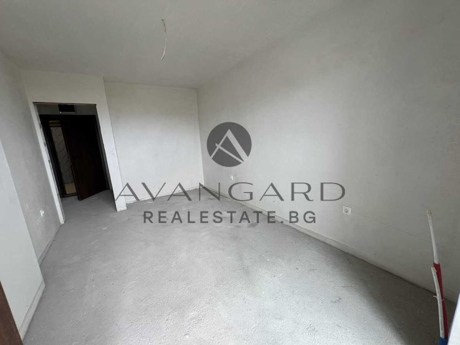Продава се Двустаен апартамент в Пловдив, Тракия - 72 кв.м за 1836 €/кв.м - Снимка #4