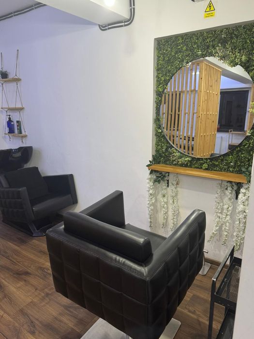 Vand afacere la cheie