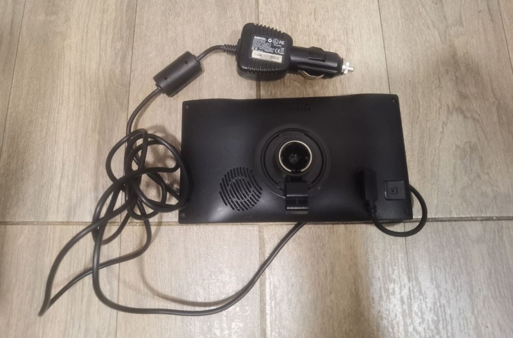 GPS Navigation Garmin Navigator Nuvi 66