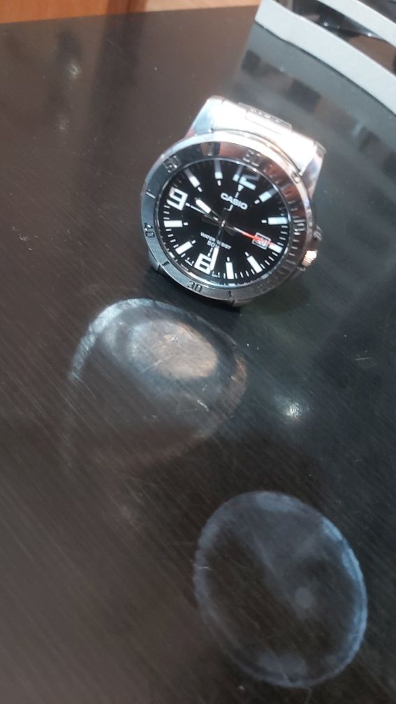 Наручные часы Casio (MTP-VD01D-1B