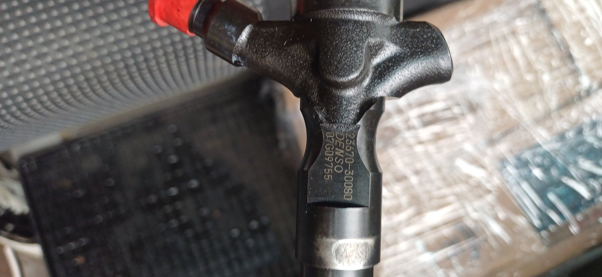 Дюзи DENSO за тойота ландкрузер  3,0 дизел