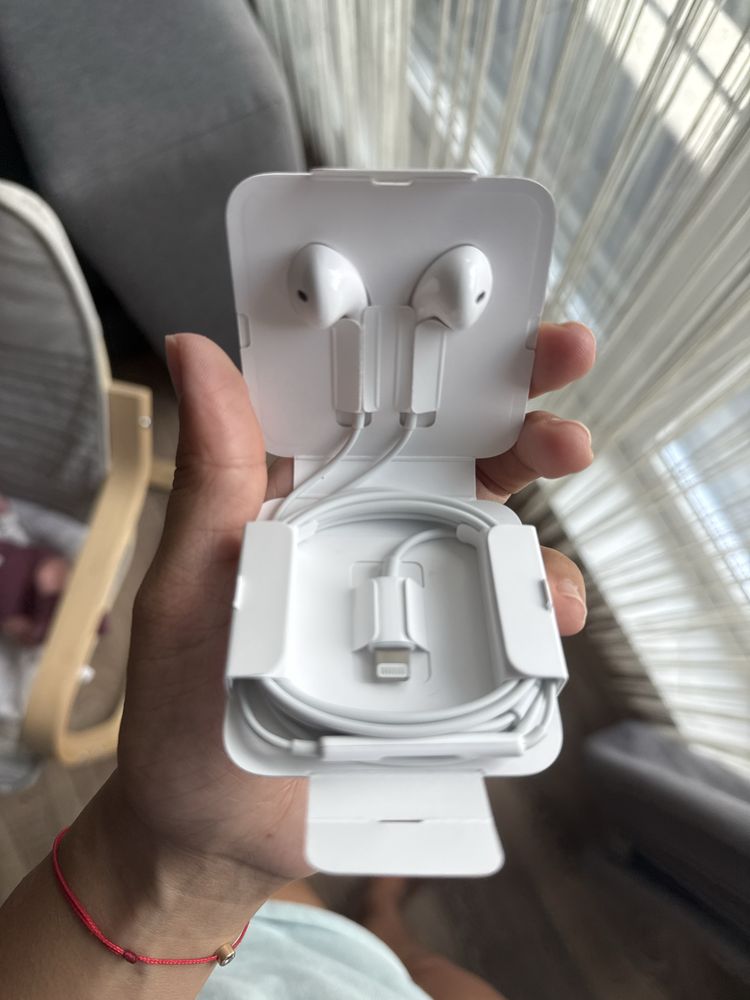 Оригиналйи слушали за Iphone 7, 8, X, XR, 11, 12, 13, 14