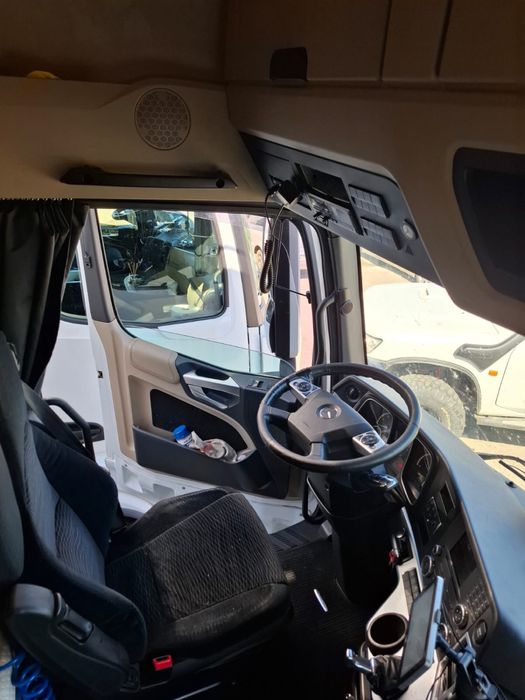 Vând Mercedes Actros 1845 Styleline