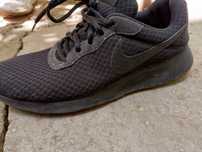 Adidasi nike sport