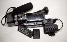 Vănd cameră video model SONY HVR-A1E