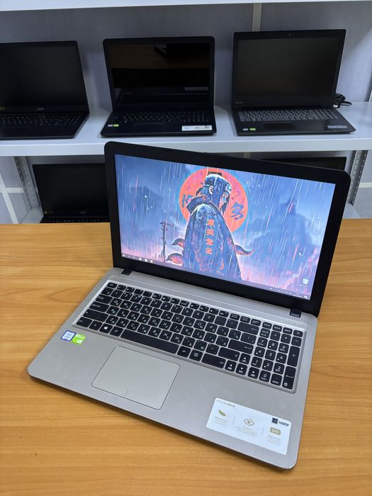 Ноутбук Asus VivoBook