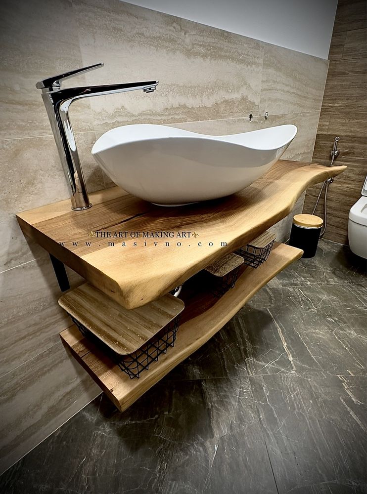 Плот за баня  огледало за баня с дървен мотив