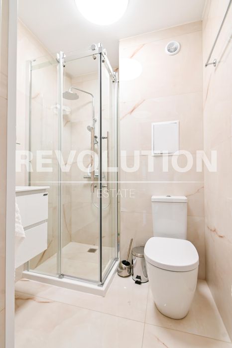 Дава се под наем Тристаен апартамент в София, Малинова долина - 120 кв.м за 920 € - Снимка #6