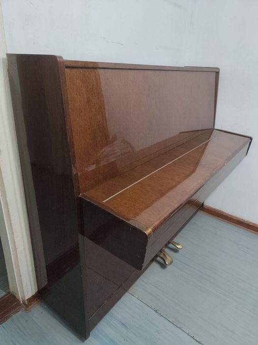 Продается пианино Беларусь