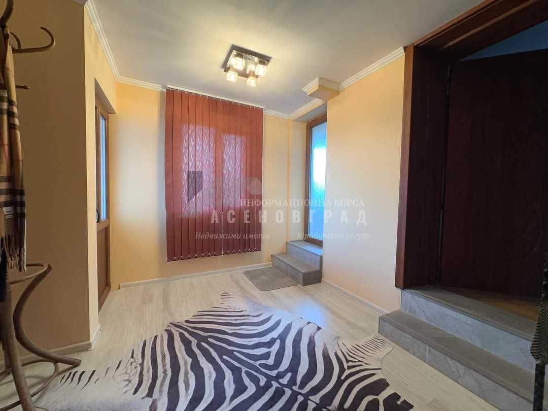 Продава се Къща в Асеновград - 300 кв.м за 3 €/кв.м - Снимка #9