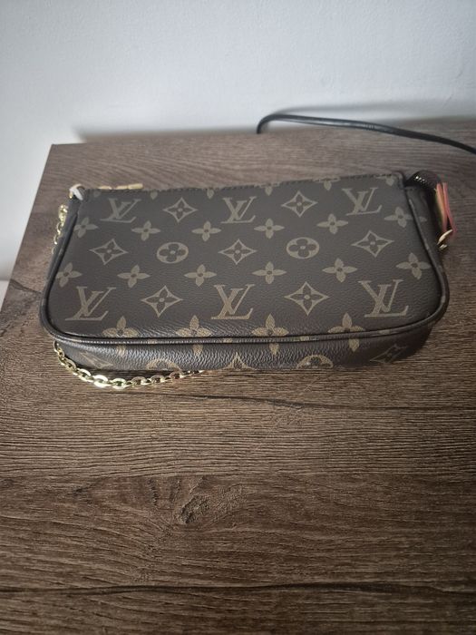 Geanta Louis Vuitton