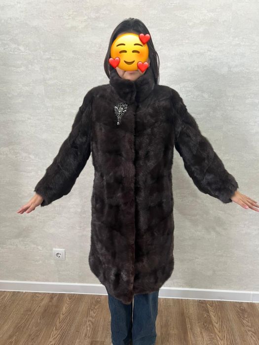 Продам Норковую шубу