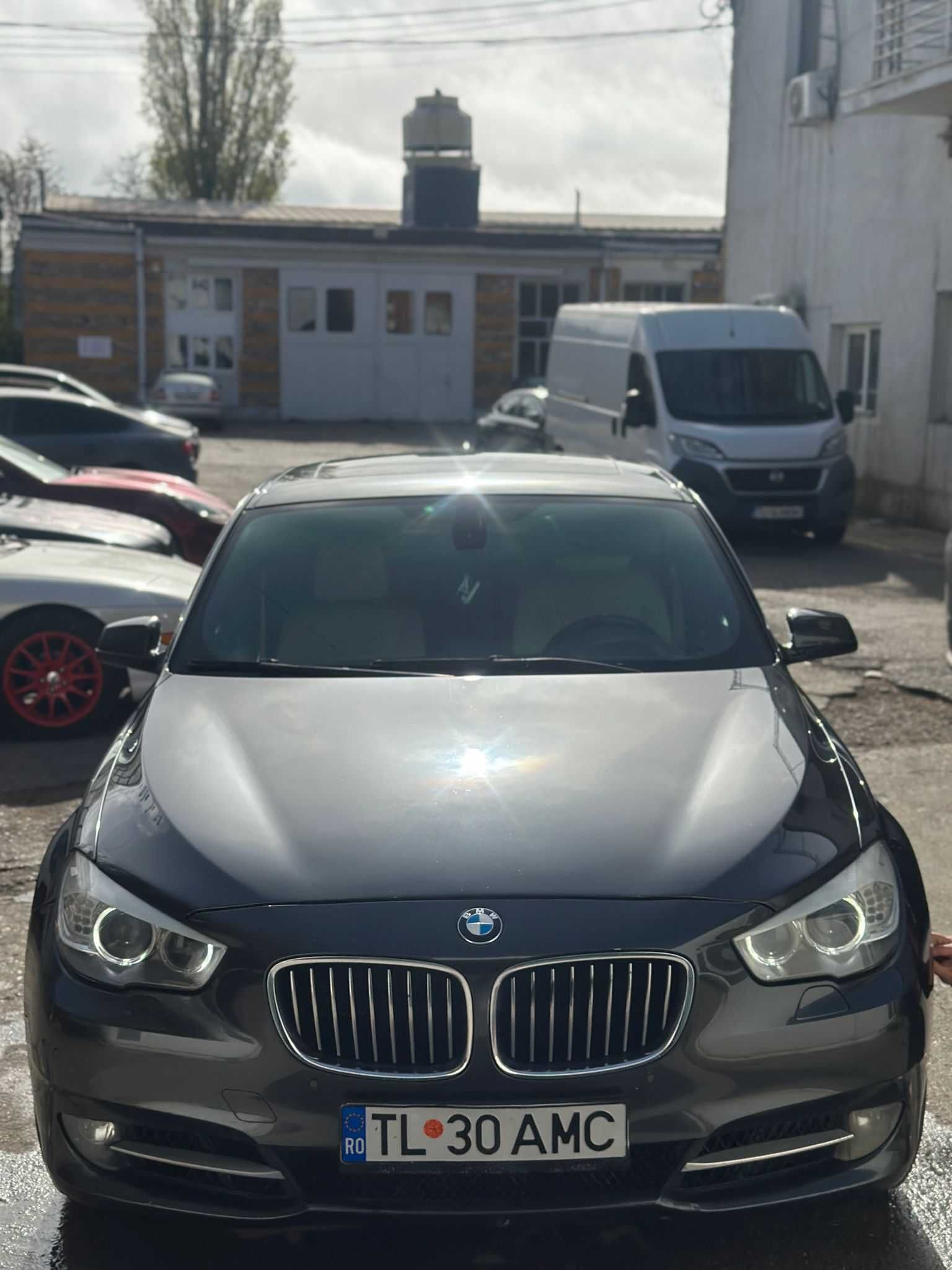 BMW 535xd Gt 2011 sau schimb cu auto platforma sau miniexavator