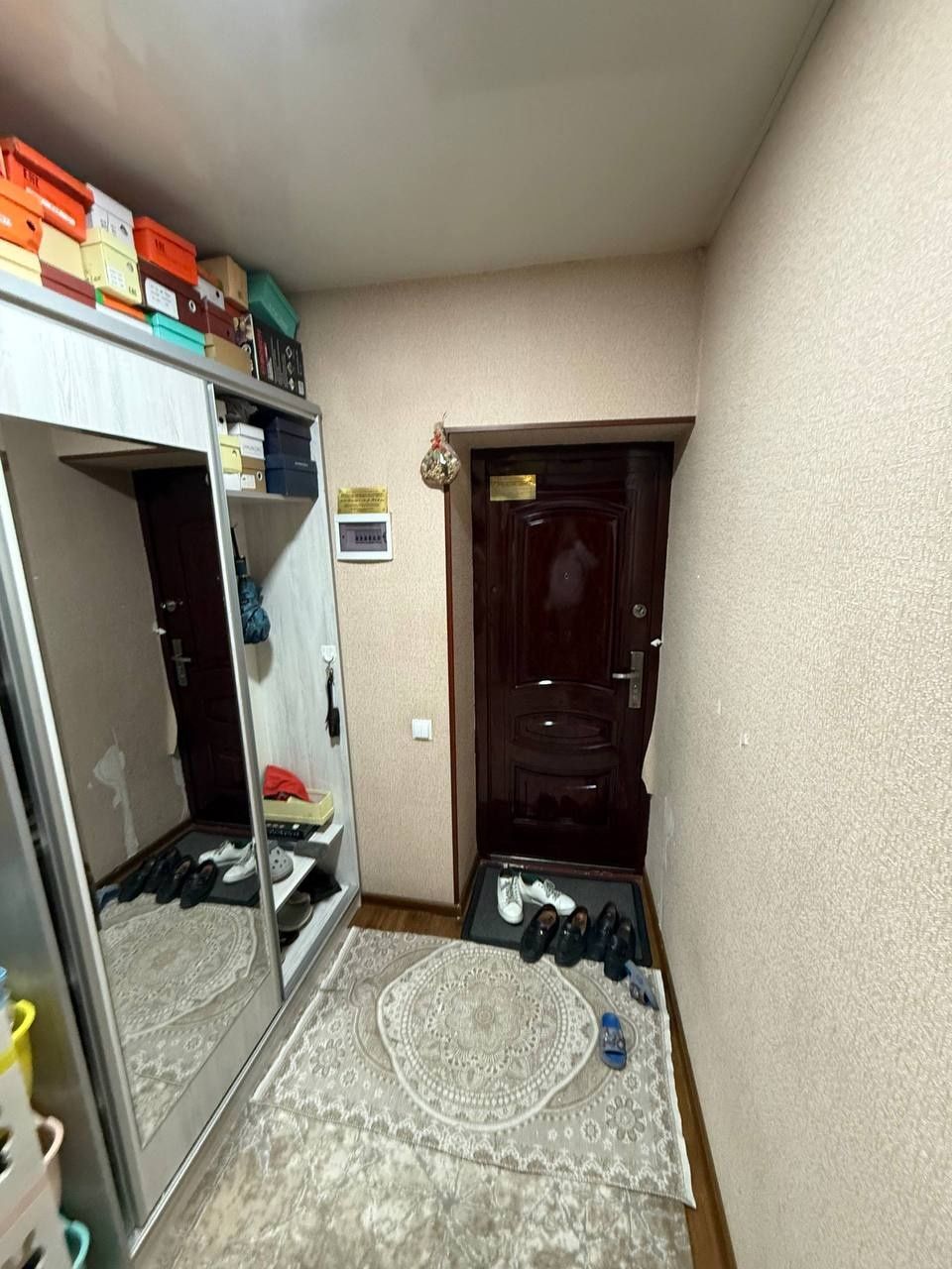 Продаётся 3/1/5 М Улугбекский р-н Буз-2